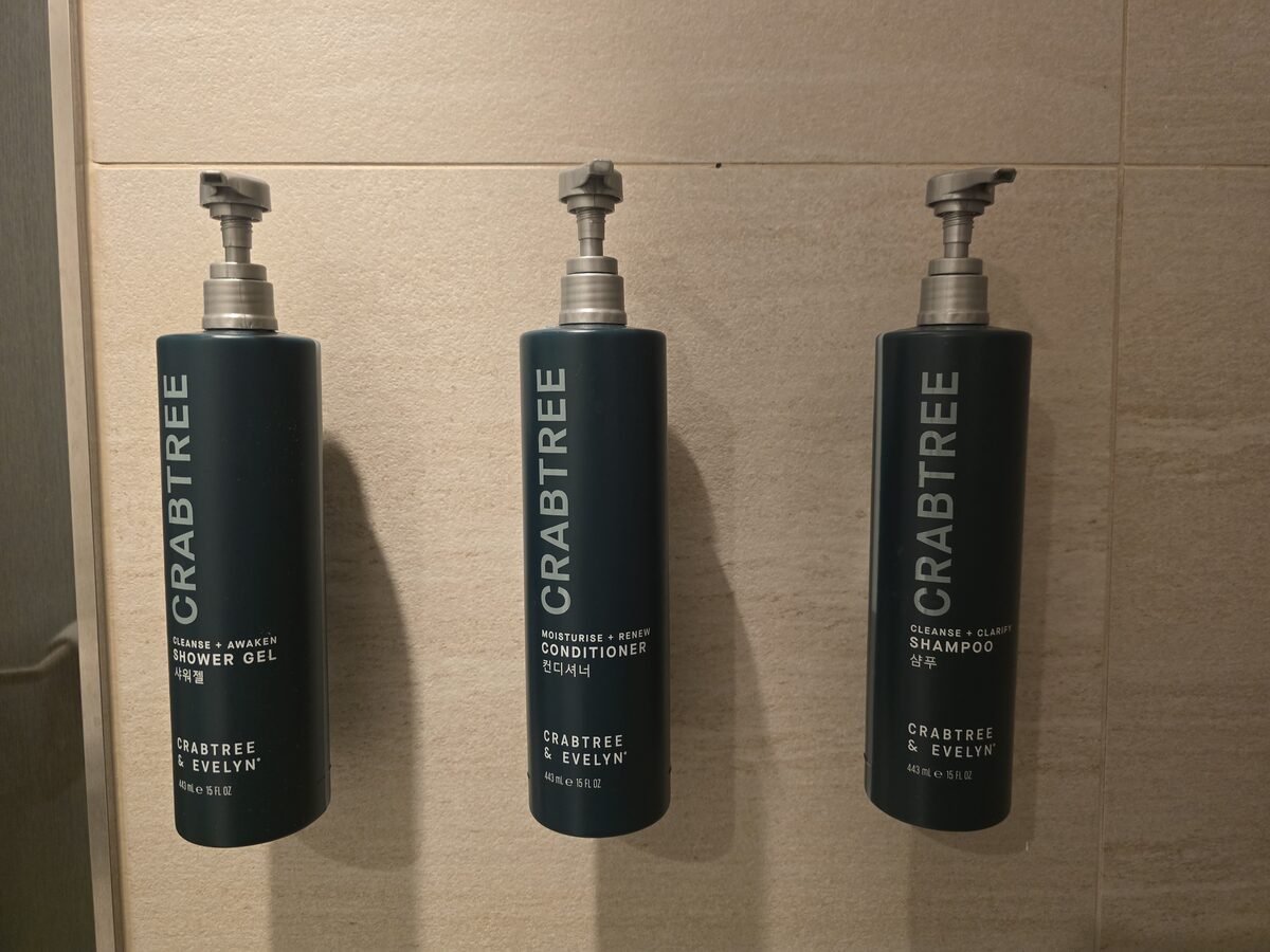 Crabtree and Evelyn bath amenities at DoubleTree Pangyo