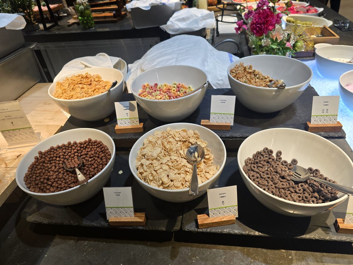 Cereal selection at DoubleTree Pangyo breakfast