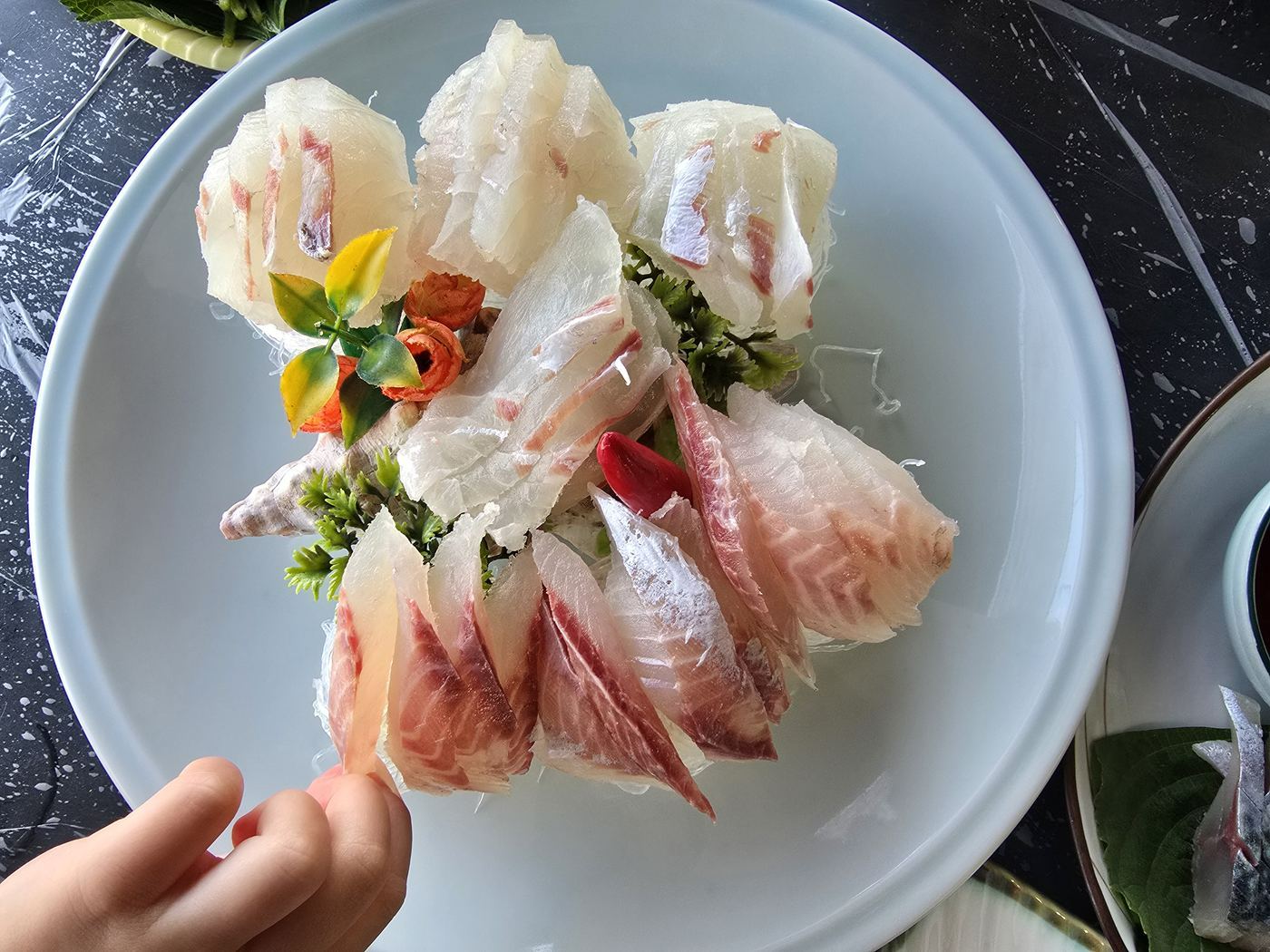 Fresh raw fish (hoe) at Dangpo