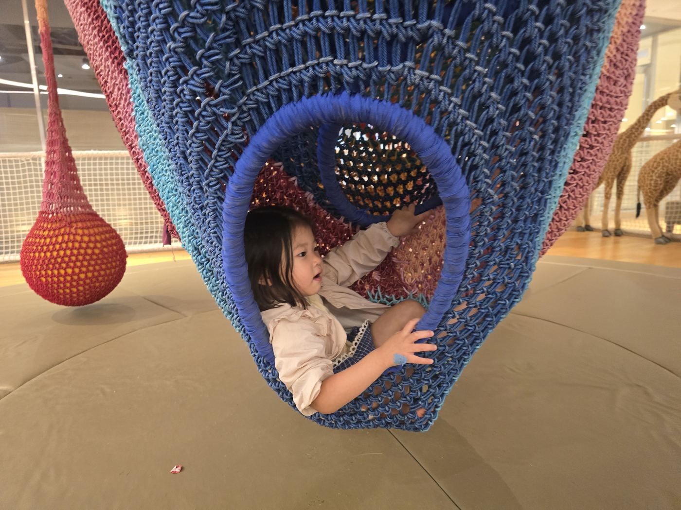 Haevichi kids playroom interior