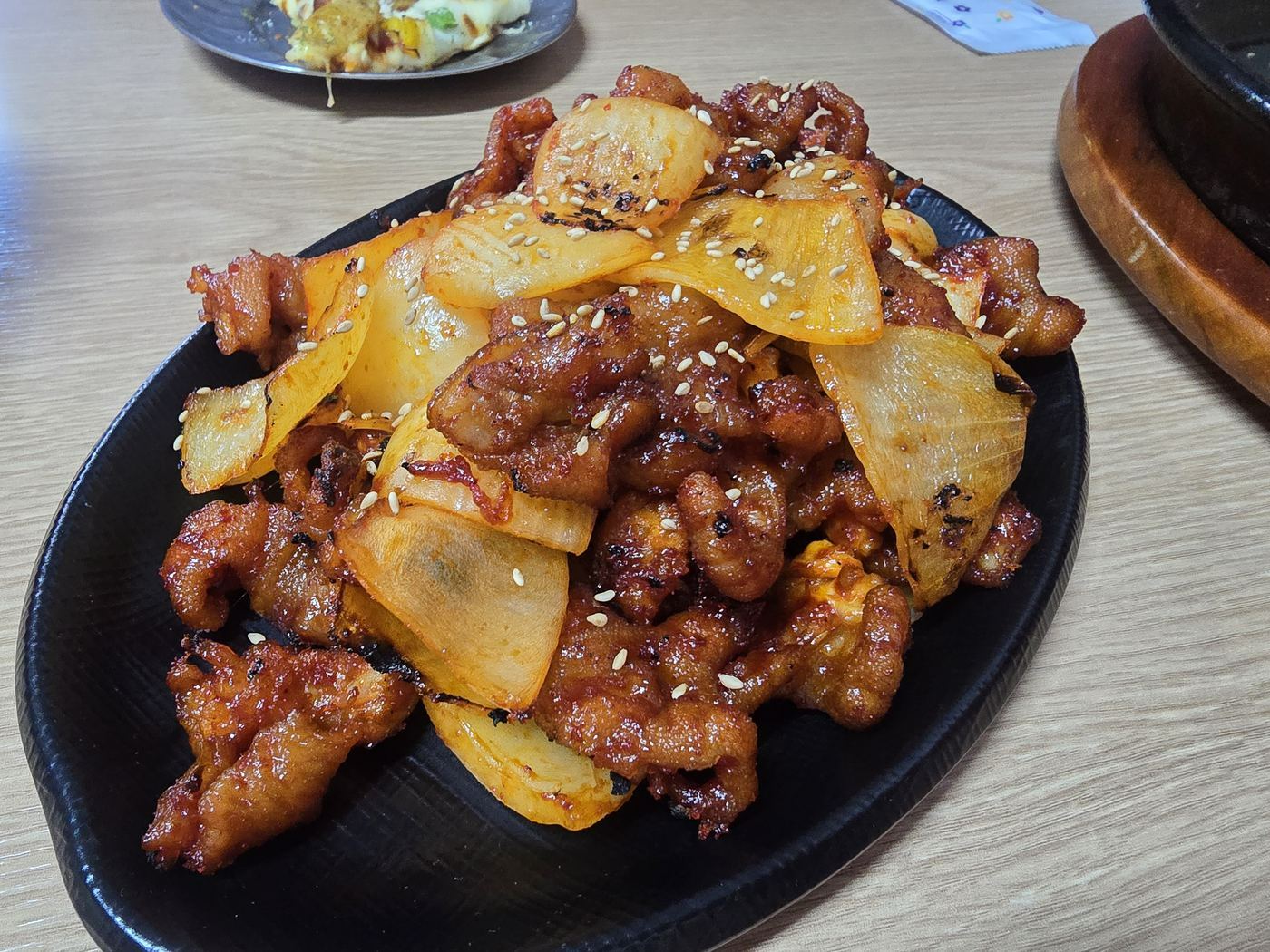 Spicy chicken stir-fry at Pizzadino