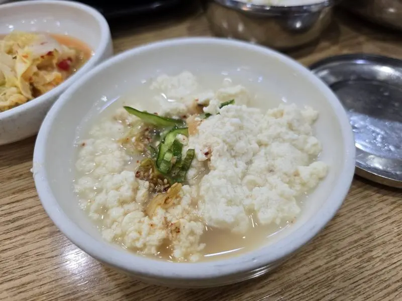 Donghwa Garden sundubu tofu soup breakfast