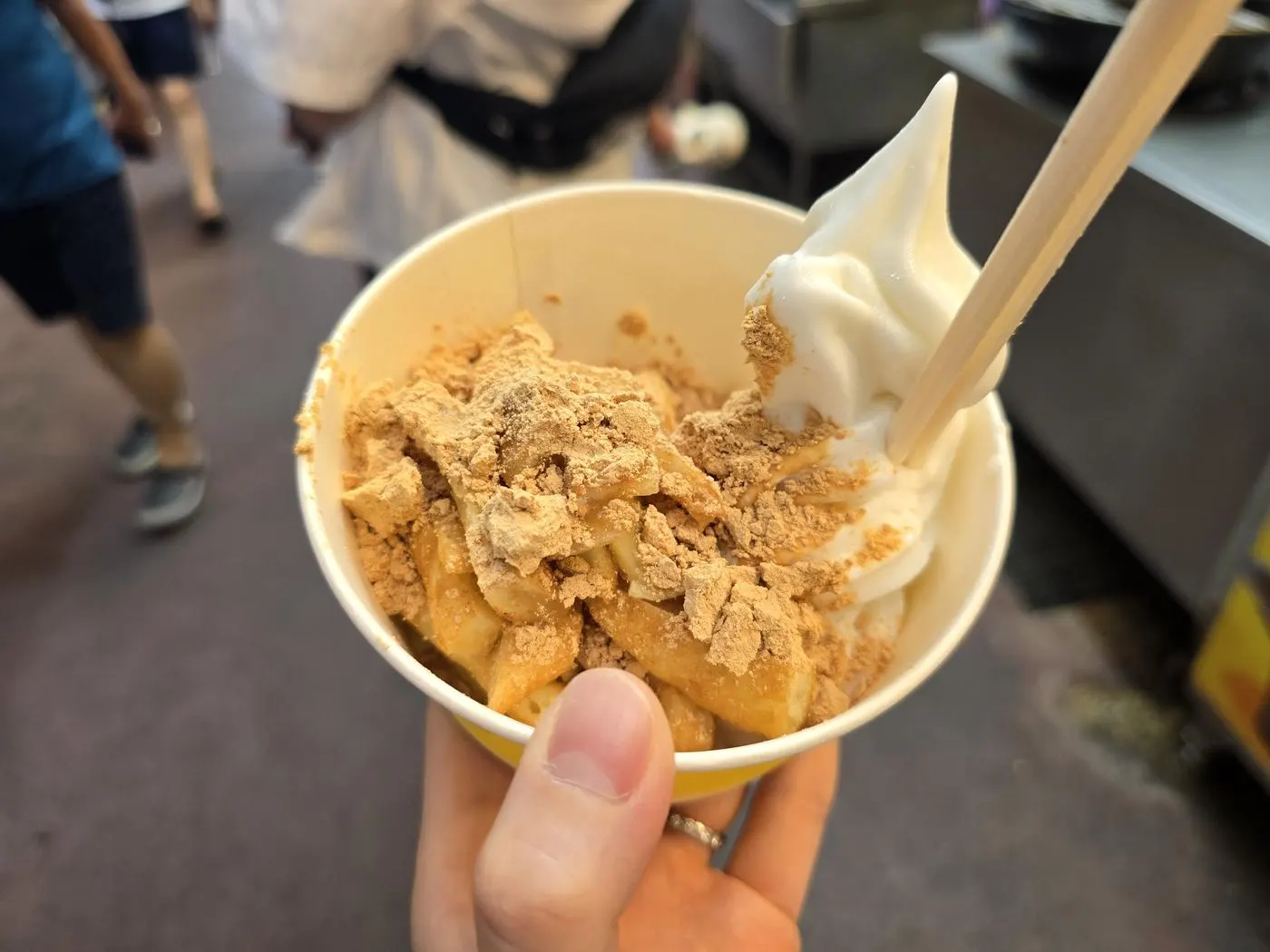 Hotteok and ice cream combo close-up at Gangneung market