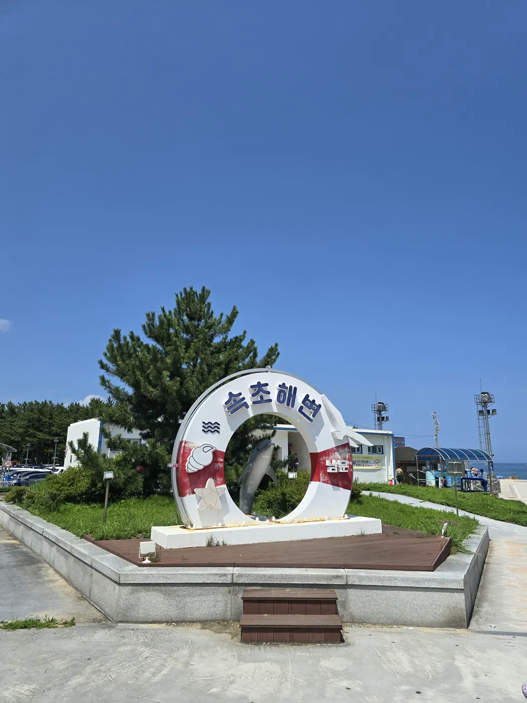 Perfect Half-Day in Sokcho with a Toddler: Brunch, Shops & the Beach