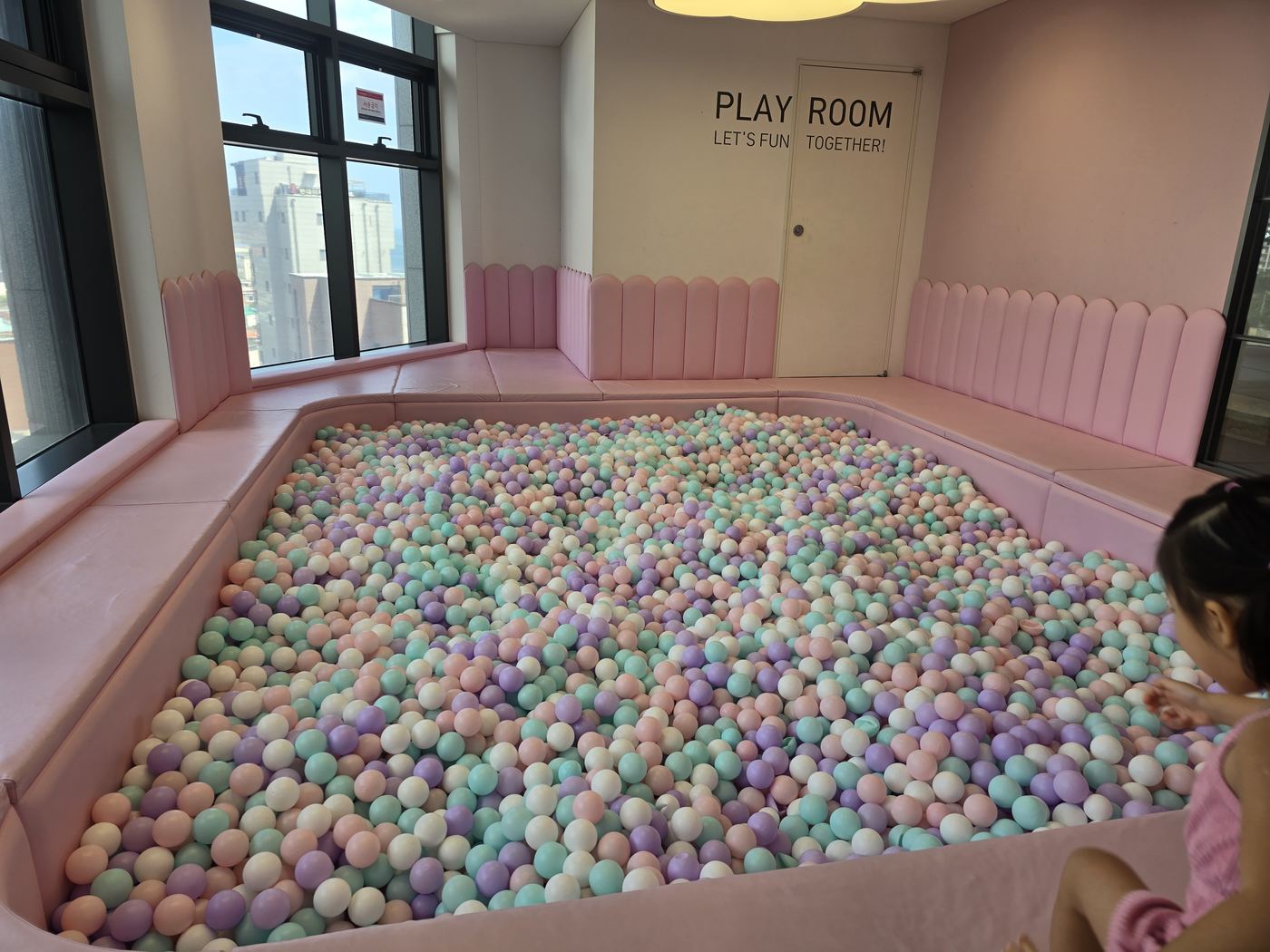 Kids' play area ball pit at I Park Suite Sokcho